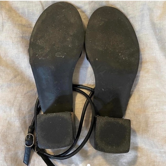 UO Jackie Tubed Heels 8 - Picture 3 of 3